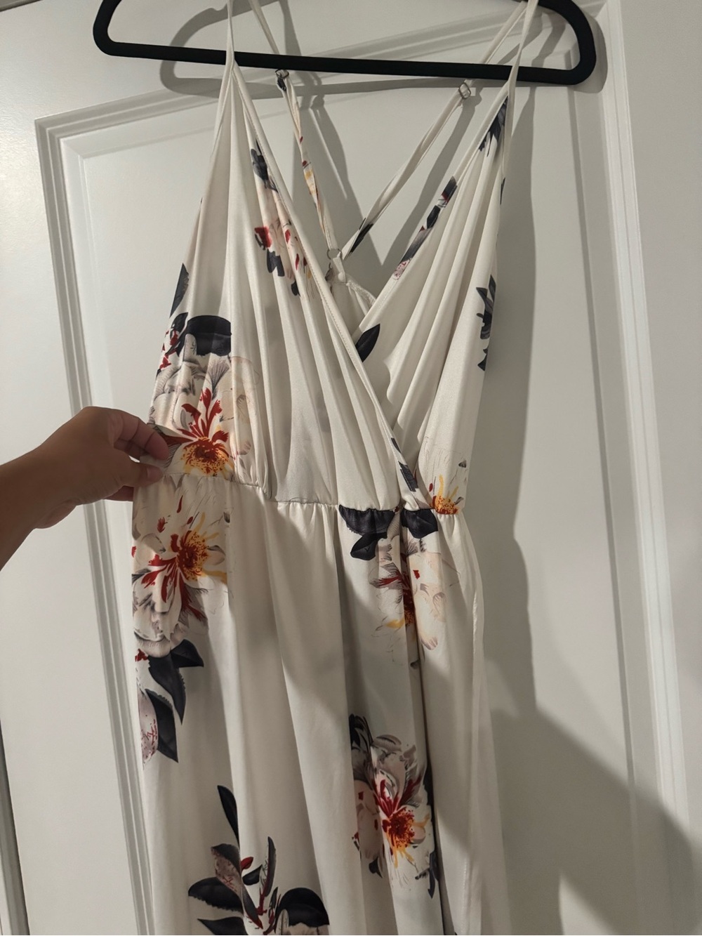 White Floral V-Neck Maxi Dress